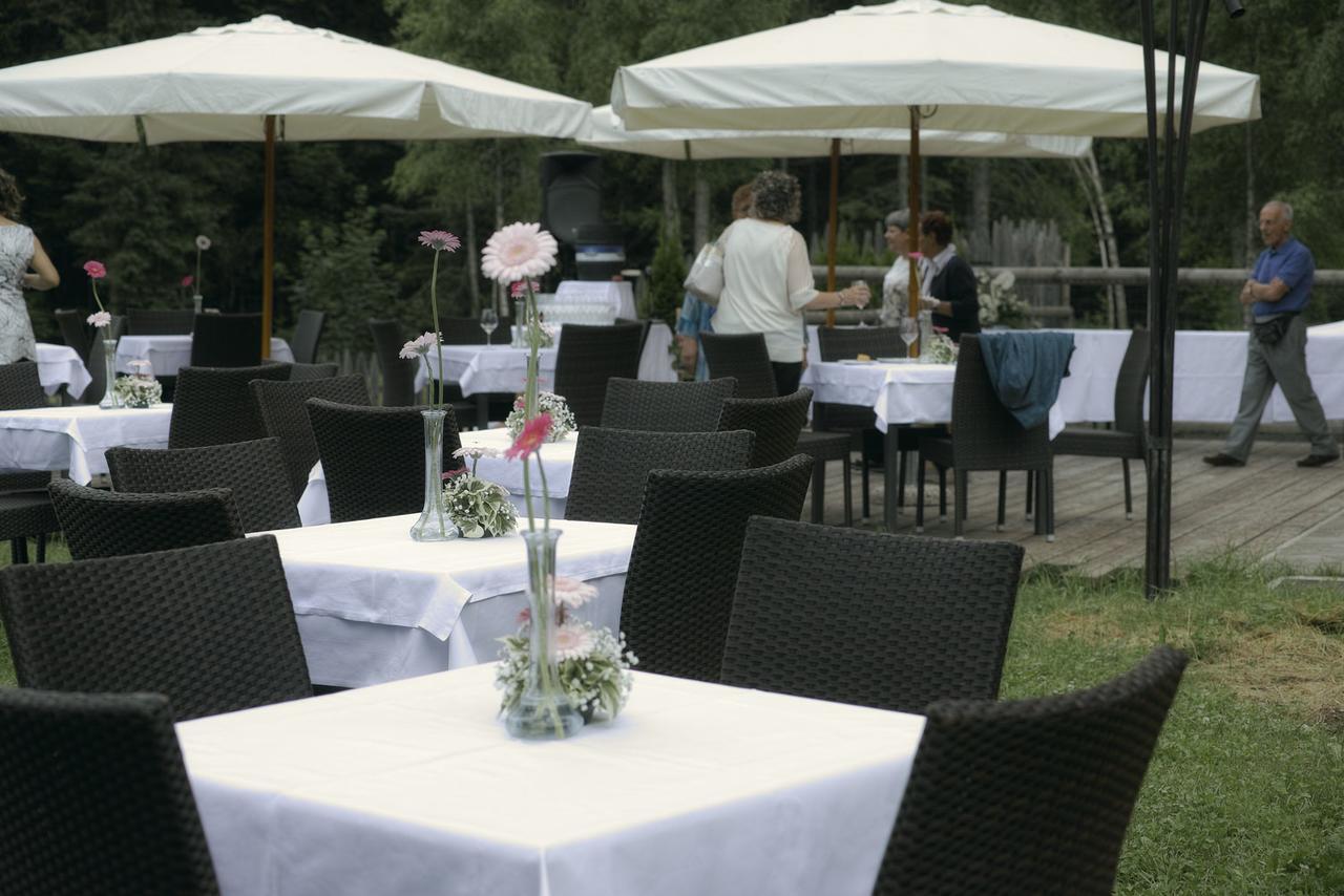Hotel Chalet Giasenei Sagron Mis Bagian luar foto